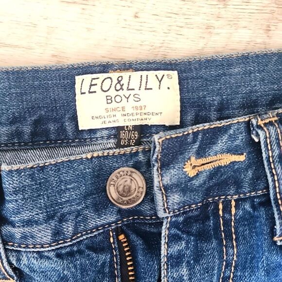 Leo and Lilly boys jeans - Picture 2 of 3